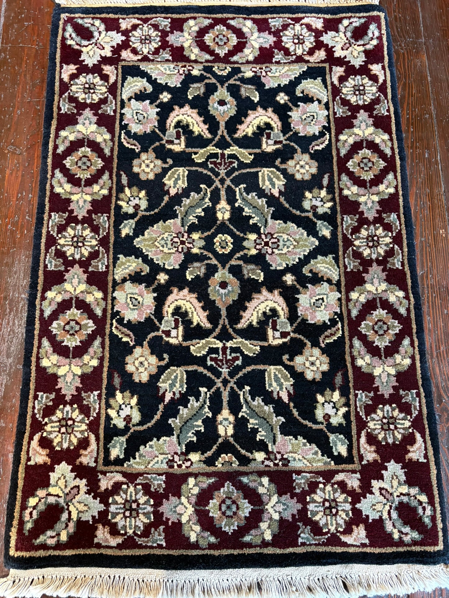 India Oriental Rug 2x3