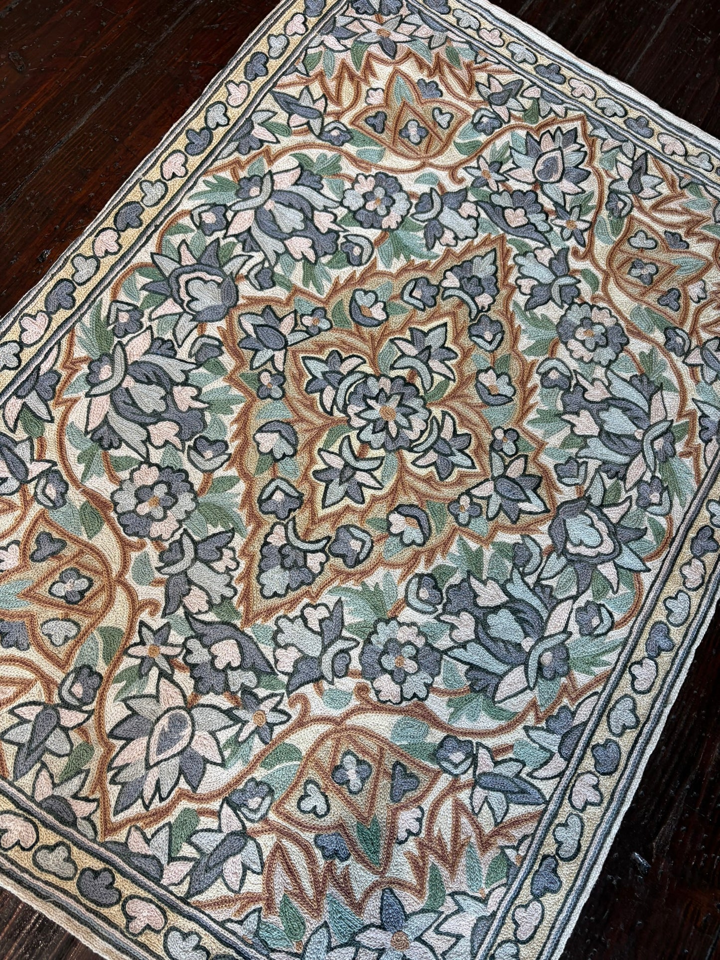 India Chainstitch Rug 2x3