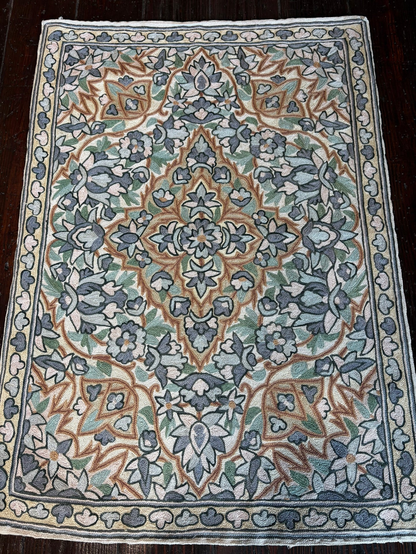 India Chainstitch Rug 2x3