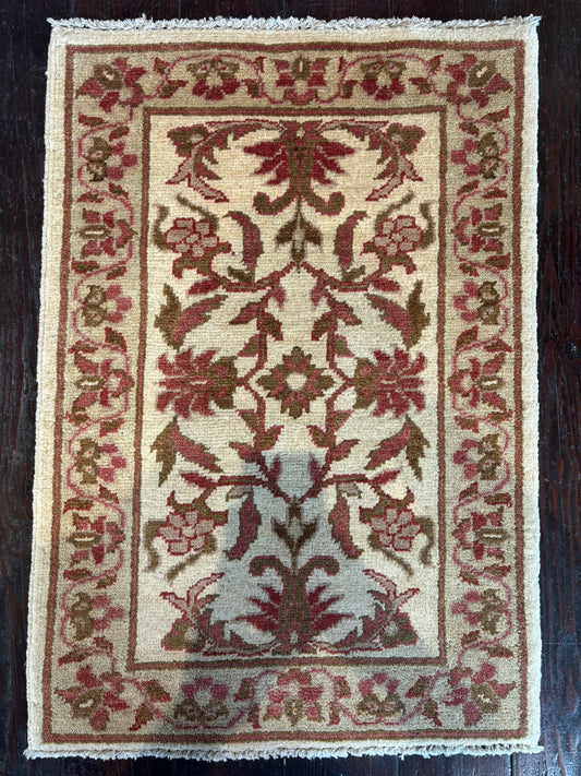 India Agra Rug 2x3