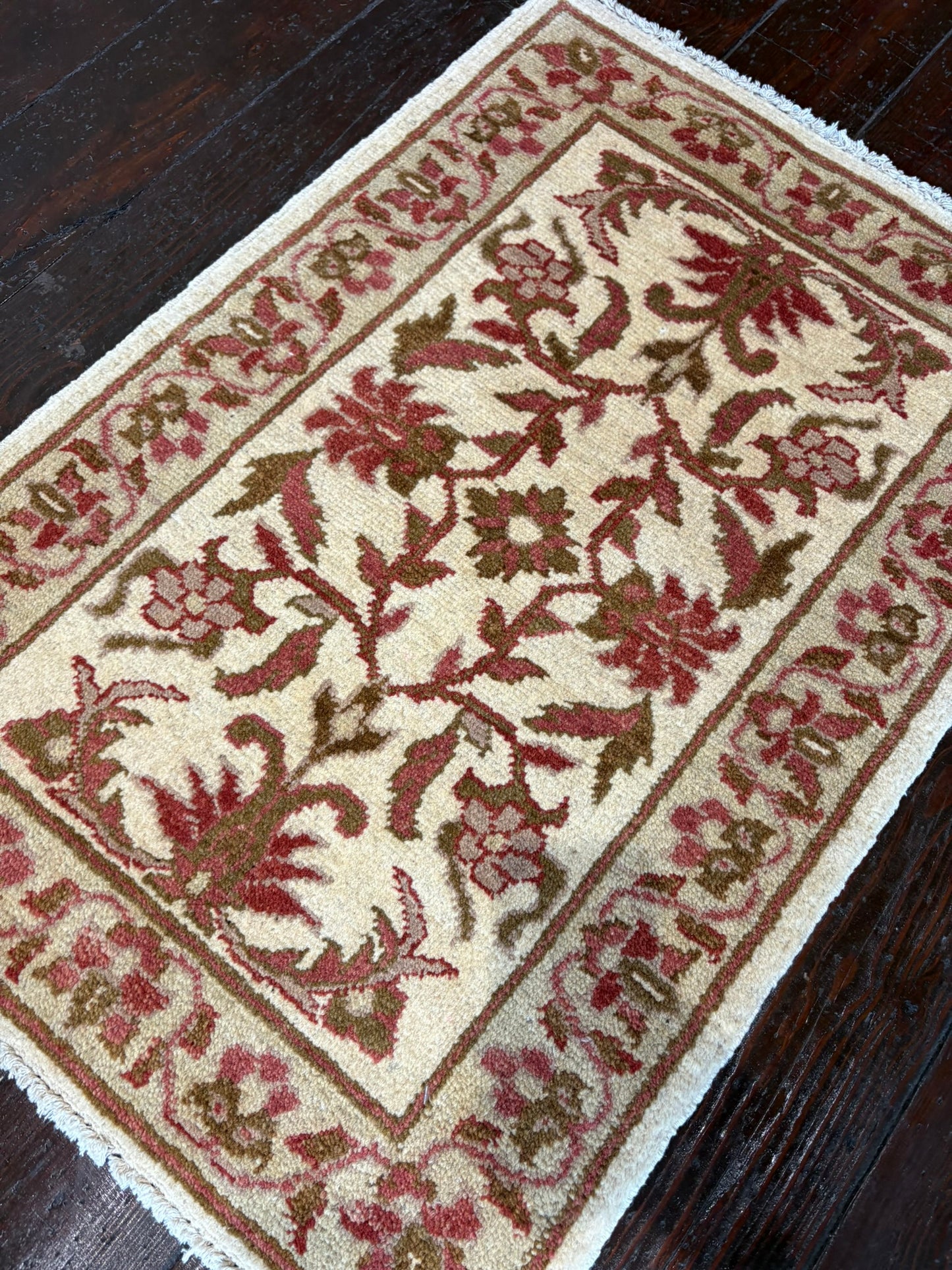 India Agra Rug 2x3