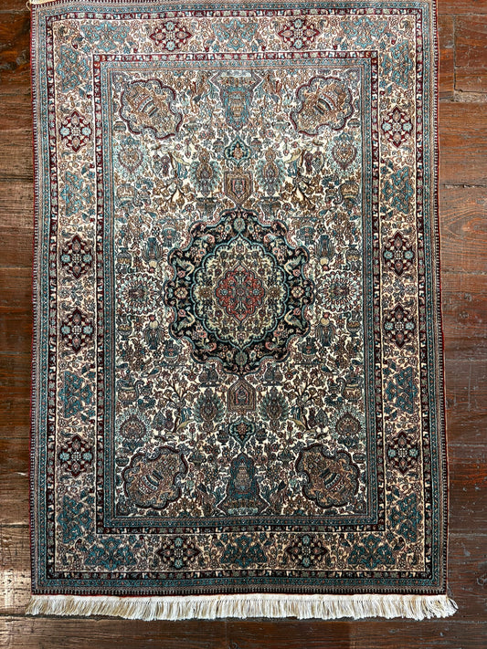 Fine Chinese Silk Rug 2x3