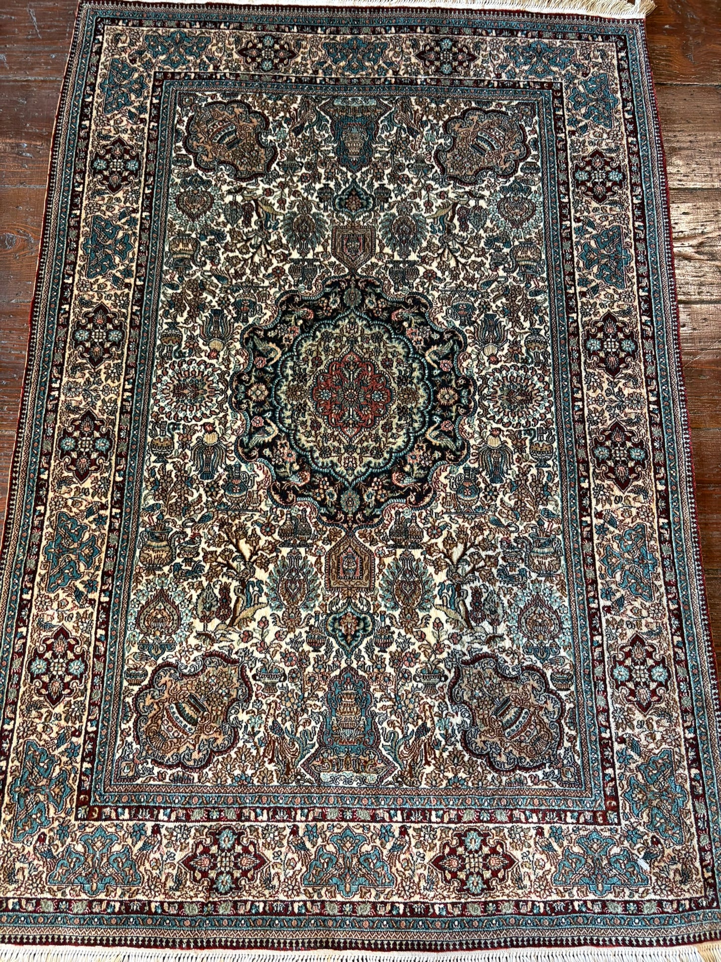 Fine Chinese Silk Rug 2x3